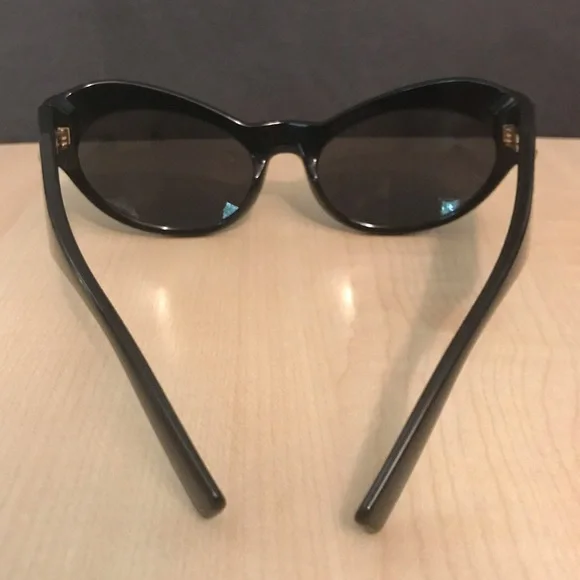 VERSACE SUNGLASSES NIB sunglasses for women Black cateye / gold + Versace case